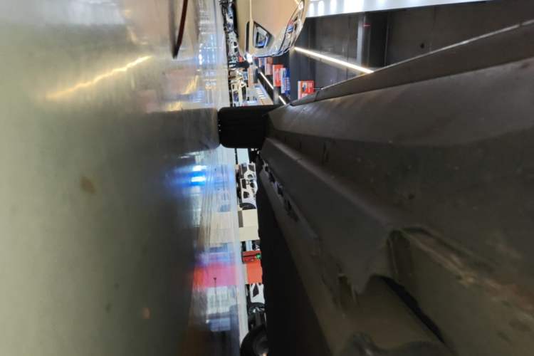 Used XPeng G3 2020 520i Enjoyment Edition Right Side Sill