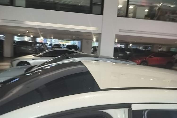Used XPeng G3 2020 520i Luxury Edition Roof