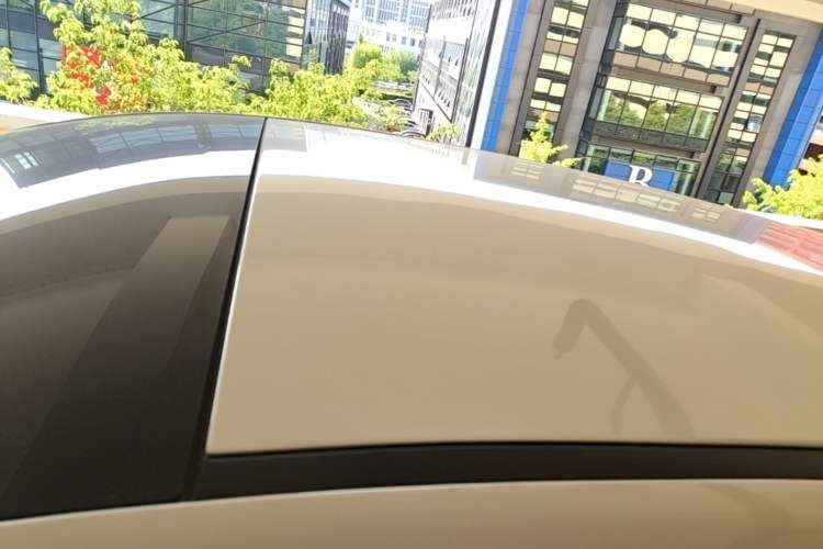 Used XPeng G3 2020 460i Luxury Edition Roof