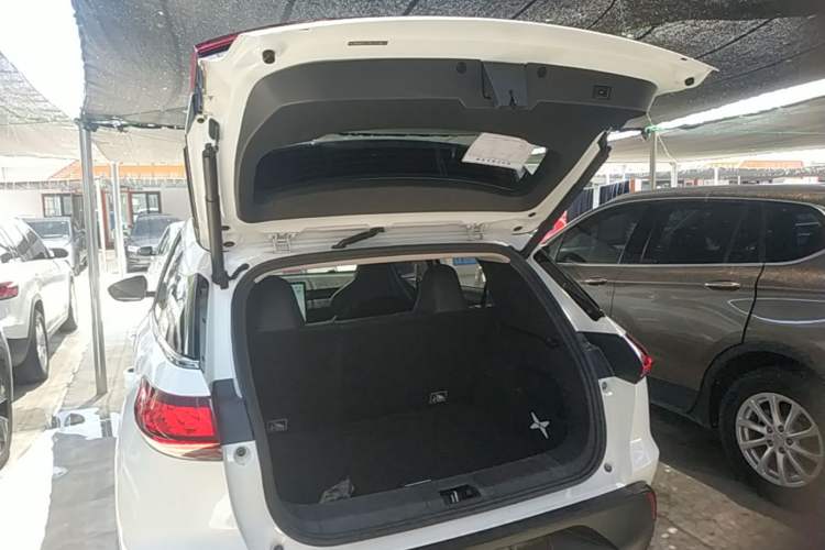 Used XPeng G3 2020 520 Smart Edition Trunk