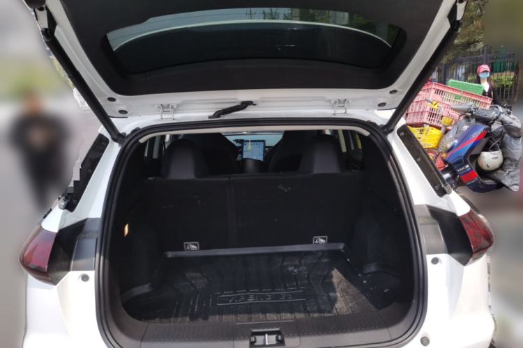 Used XPeng G3 2020 520 Smart Edition Trunk