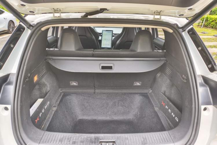 Used XPeng G3 2020 520 Smart Edition Trunk