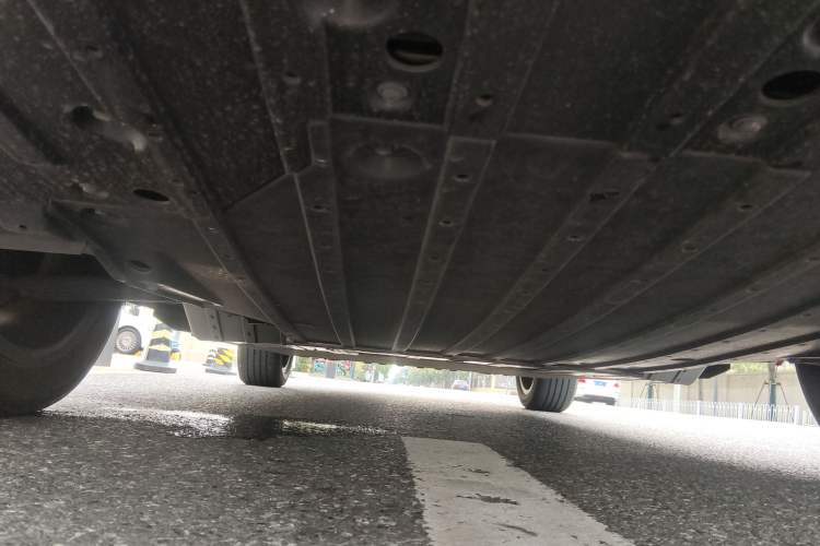 Used XPeng G3 2021 G3i 460N Chassis Front