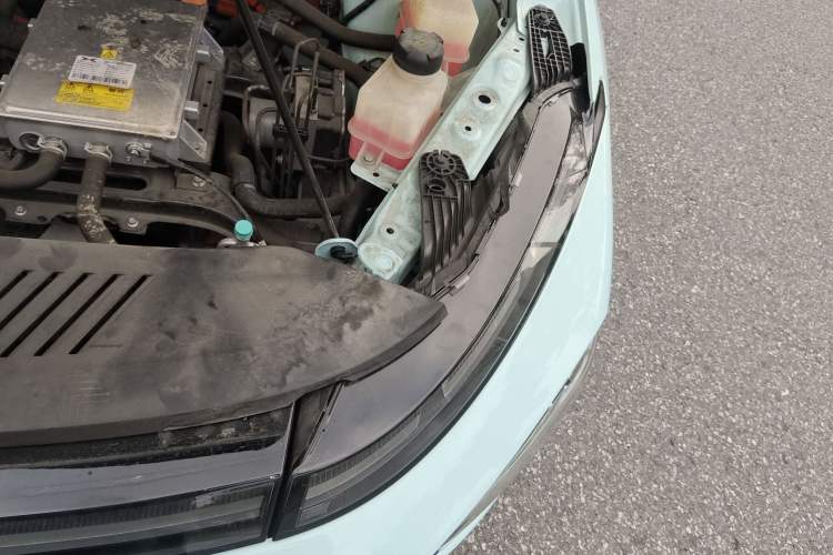 Used XPeng G3 2021 G3i 460N Engine Bay Left