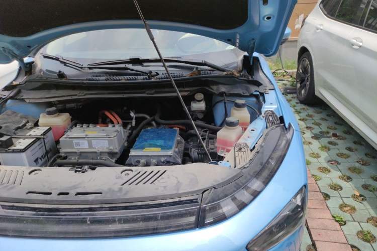 Used XPeng G3 2021 G3i 460N Engine Bay Left