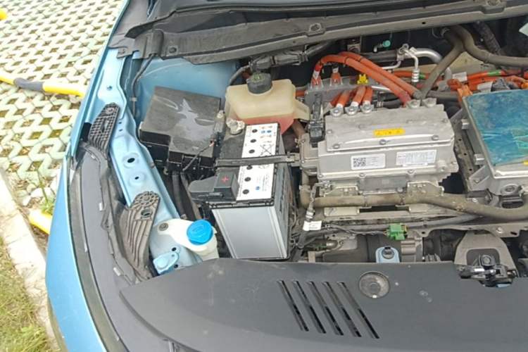 Used XPeng G3 2021 G3i 520G Engine Bay Right