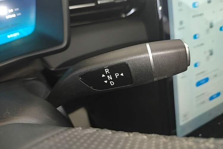Used XPeng G3 2021 G3i 520N Gear Lever