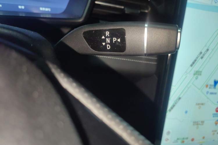 Used XPeng G3 2021 G3i 460G Gear Lever