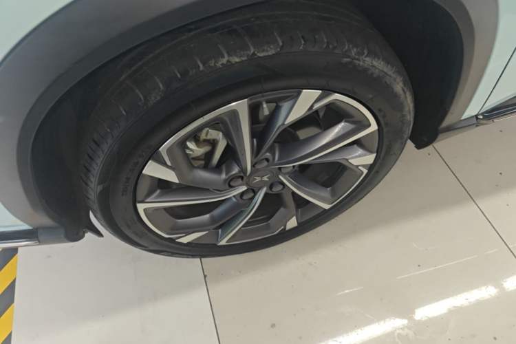 Used XPeng G3 2021 G3i 520N Left Front Wheel Hub