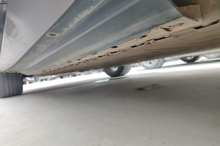 Used XPeng G3 2021 G3i 520N Left Side Sill