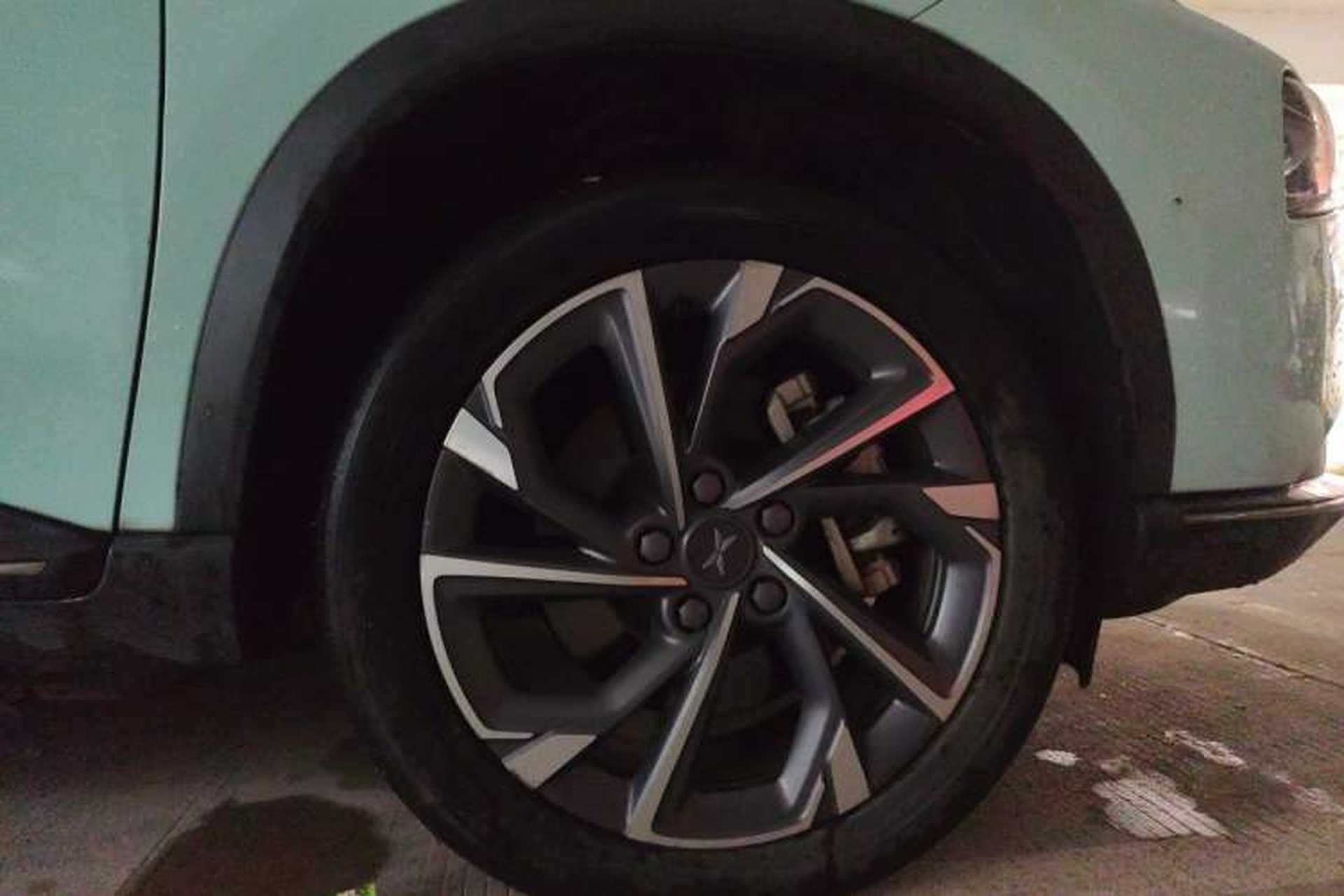 Used XPeng G3 2021 G3i 460G Right Front Wheel Hub