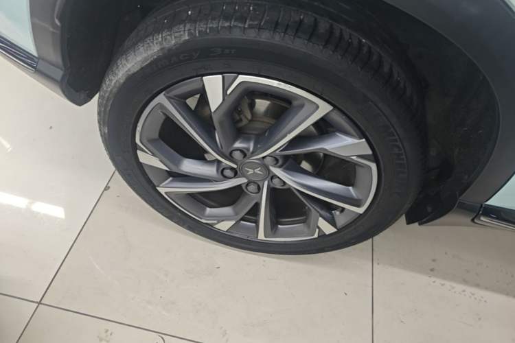 Used XPeng G3 2021 G3i 520N Right Rear Wheel Hub