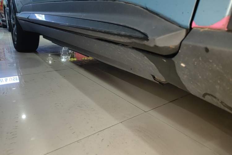 Used XPeng G3 2021 460c Enjoy Edition Right Side Sill