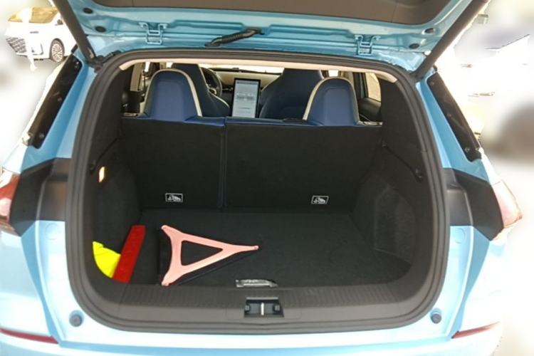 Used XPeng G3 2021 G3i 520N Trunk