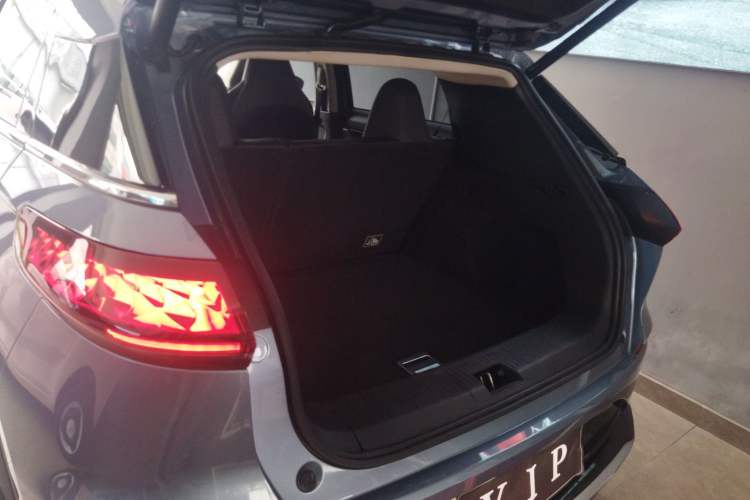 Used XPeng G3 2021 G3i 460N Trunk