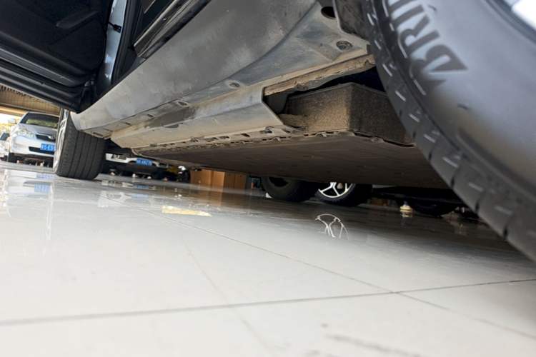 Used XPeng G3 2021 G3i 460G Left Side Sill