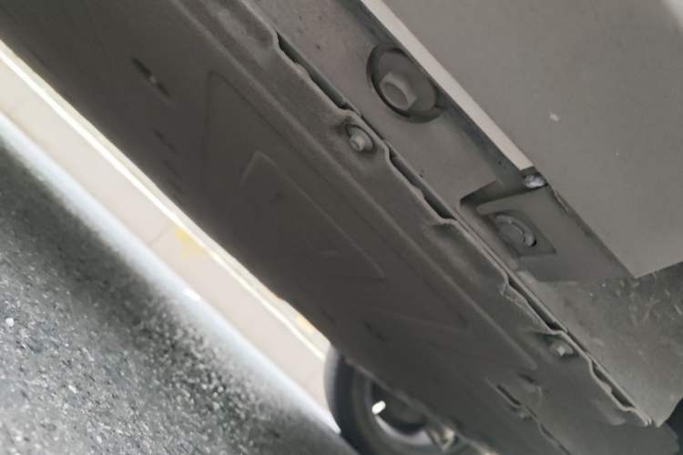 Used XPeng G3 2021 G3i 460G Chassis Rear Left