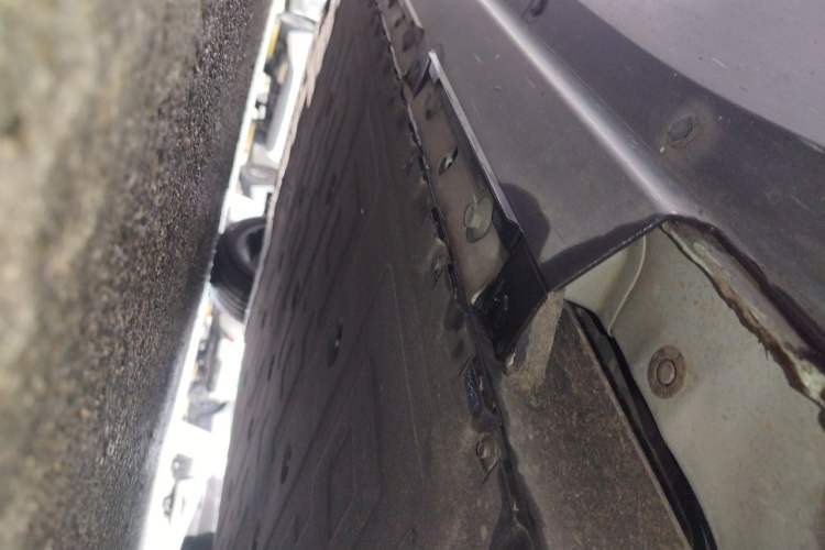 Used XPeng G3 2021 G3i 460G Chassis Rear Left