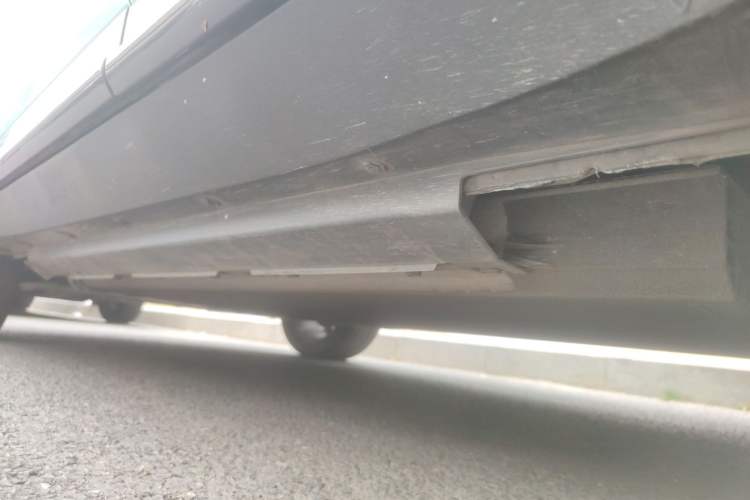 Used XPeng G3 2021 G3i 460N Chassis Rear Left