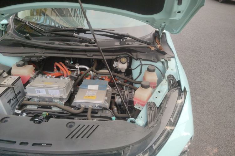 Used XPeng G3 2021 G3i 460N Engine Bay Left