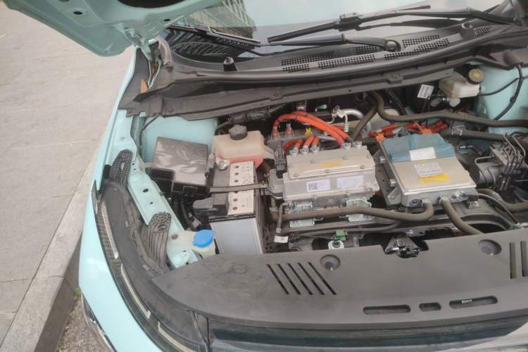 Used XPeng G3 2021 G3i 460N Engine Bay Right