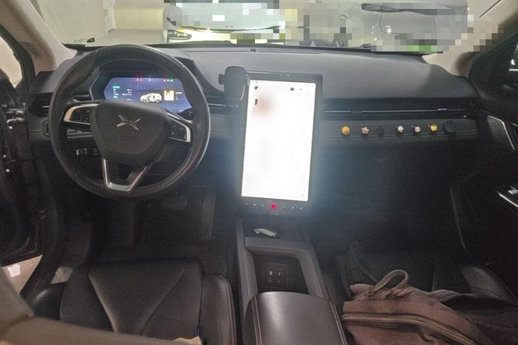 Used XPeng G3 2021 G3i 520G Center Console
