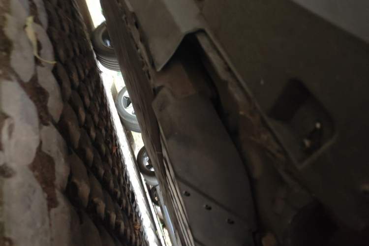Used XPeng G3 2021 G3i 520G Chassis Front Right
