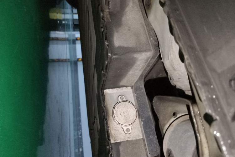 Used XPeng G3 2021 G3i 520N Chassis Rear Left