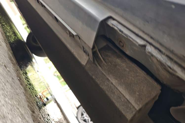 Used XPeng G3 2021 G3i 460N Chassis Rear Left