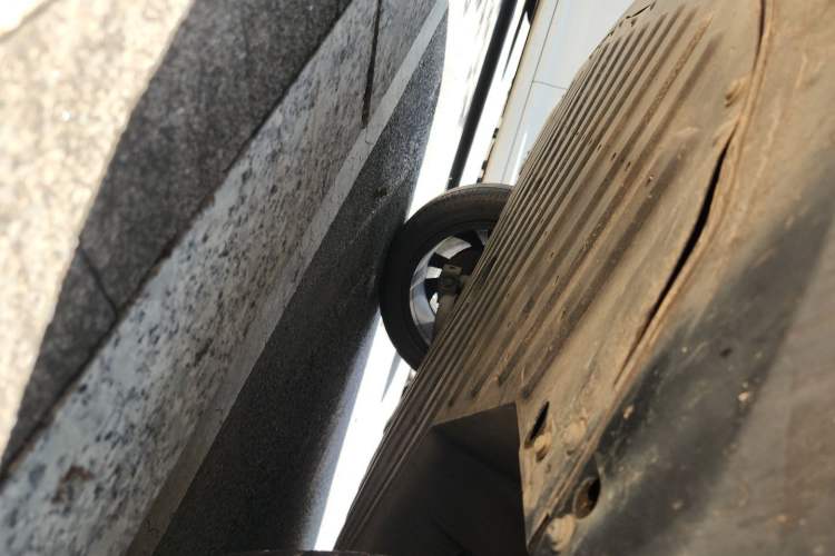 Used XPeng G3 2021 G3i 460N Chassis Rear