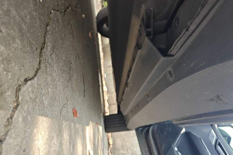 Used XPeng G3 2021 G3i 460N Chassis Rear Right