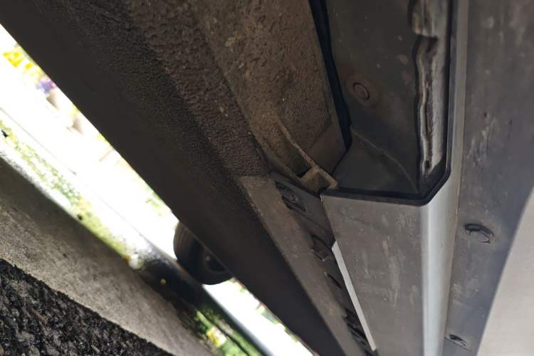 Used XPeng G3 2021 G3i 460N Chassis Rear Right