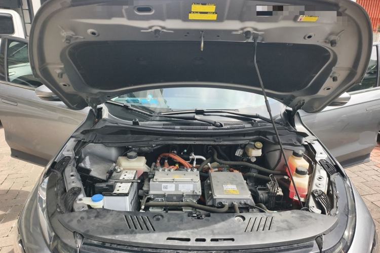 Used XPeng G3 2021 G3i 460N Engine Bay