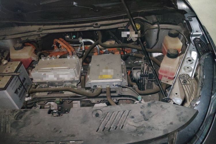 Used XPeng G3 2021 G3i 520N Engine Bay Left