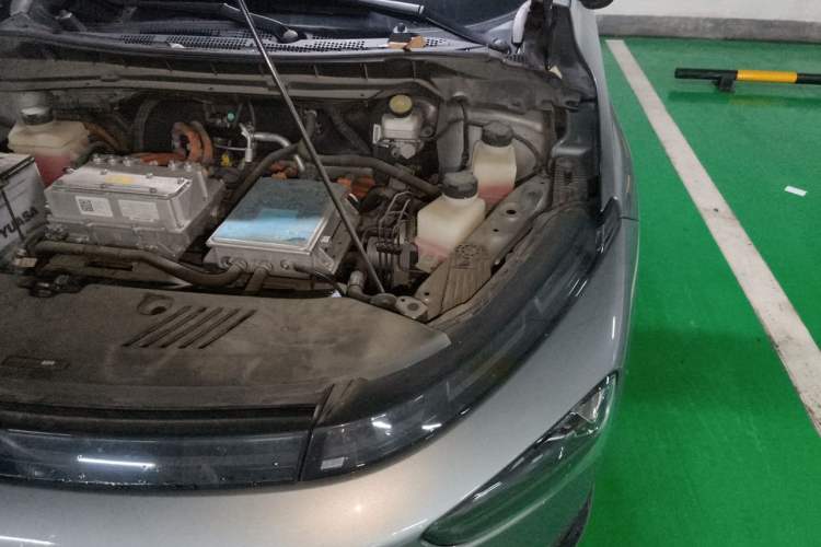 Used XPeng G3 2021 G3i 520N Engine Bay Left