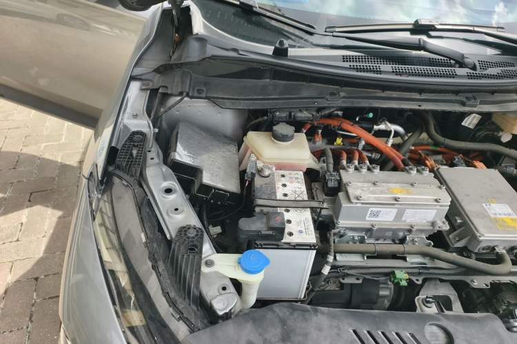 Used XPeng G3 2021 G3i 460N Engine Bay Right