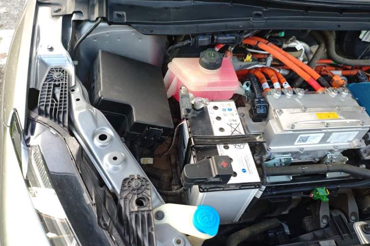 Used XPeng G3 2021 G3i 520N Engine Bay Right