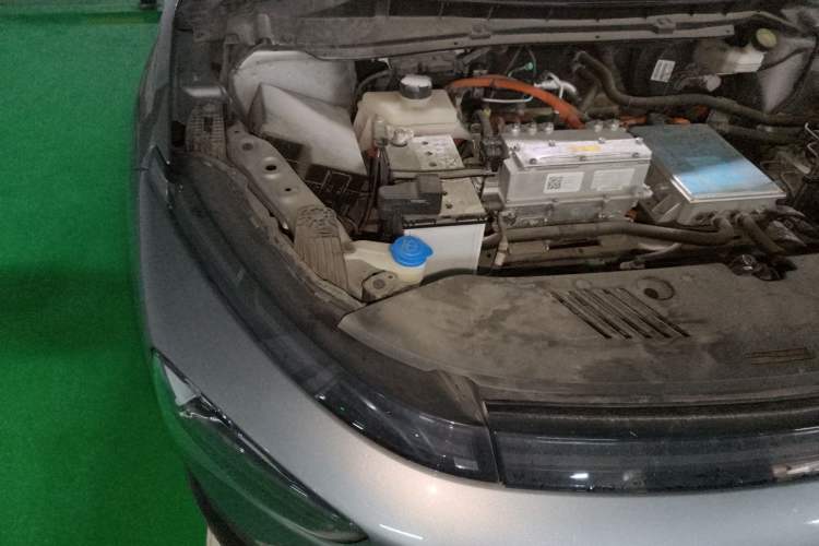 Used XPeng G3 2021 G3i 520N Engine Bay Right