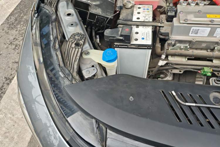Used XPeng G3 2021 G3i 460N Engine Bay Right