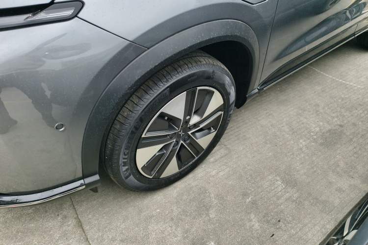 Used XPeng G3 2021 G3i 460N Exterior 4