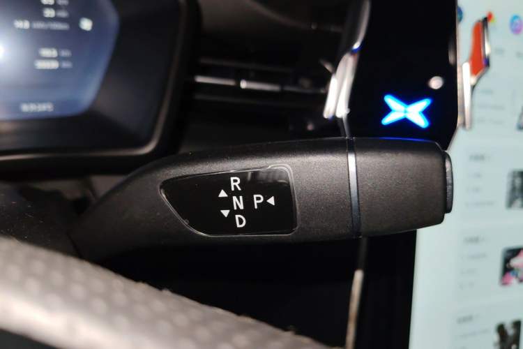Used XPeng G3 2021 G3i 520N Gear Lever