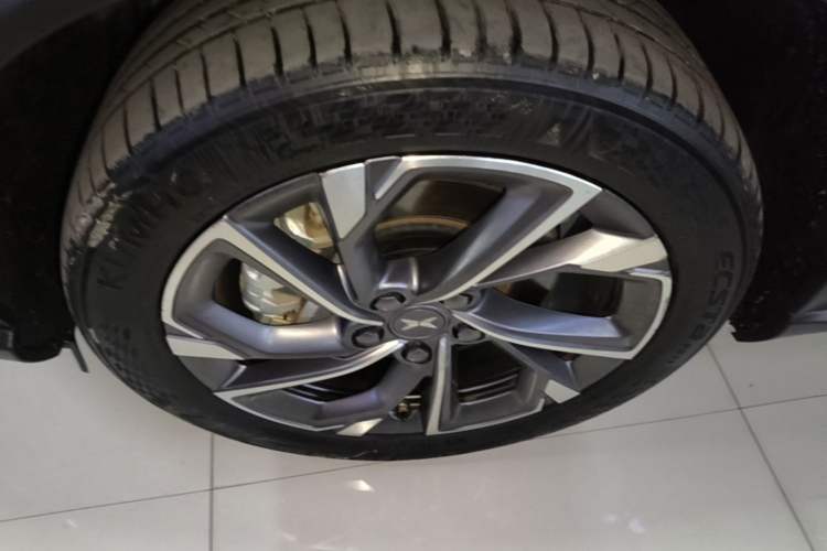 Used XPeng G3 2021 G3i 520N Left Front Wheel Hub