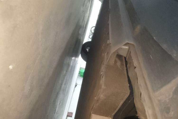 Used XPeng G3 2021 G3i 520G Left Side Sill