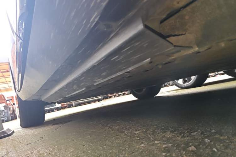 Used XPeng G3 2021 G3i 520N Left Side Sill