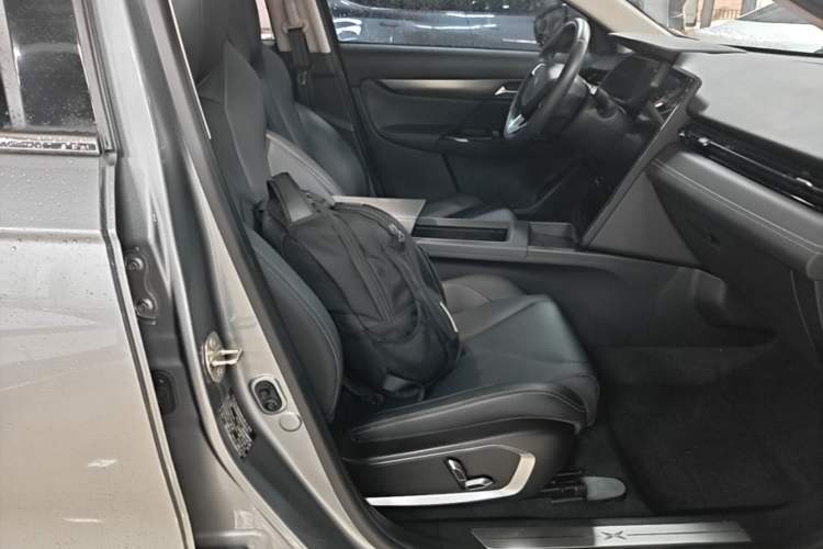 Used XPeng G3 2021 G3i 460G Right Front Seat