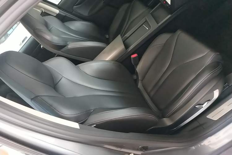 Used XPeng G3 2021 G3i 520N Right Front Seat
