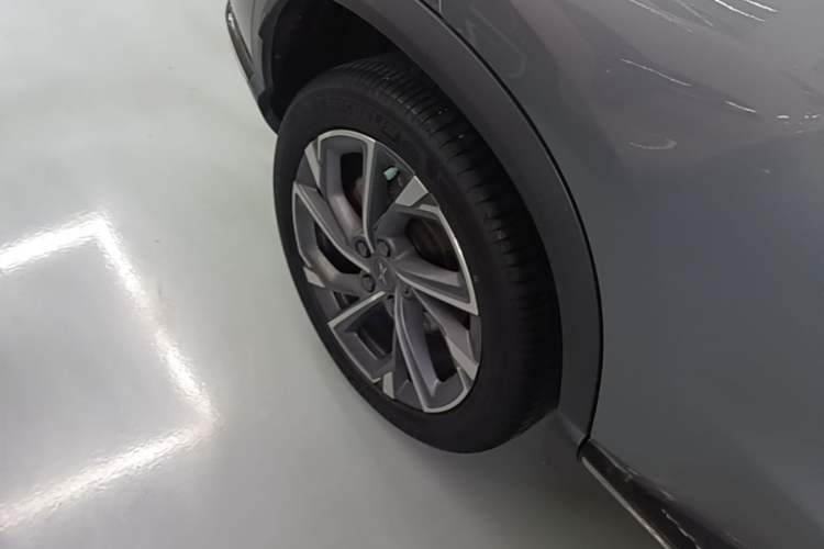 Used XPeng G3 2021 G3i 520N Right Rear Wheel Hub