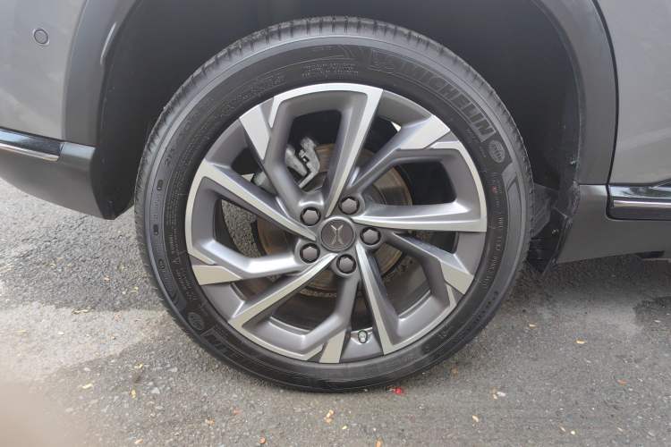 Used XPeng G3 2021 G3i 520N+ Right Rear Wheel Hub