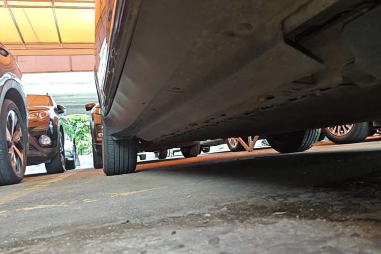 Used XPeng G3 2021 G3i 520N Right Side Sill