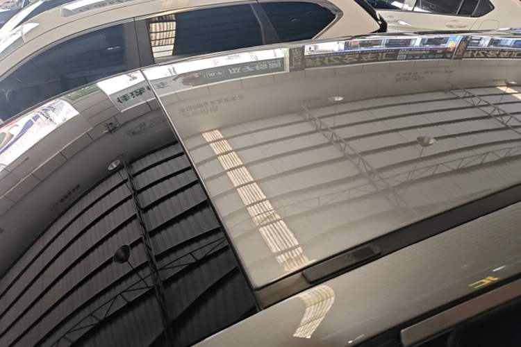 Used XPeng G3 2021 G3i 520N Roof
